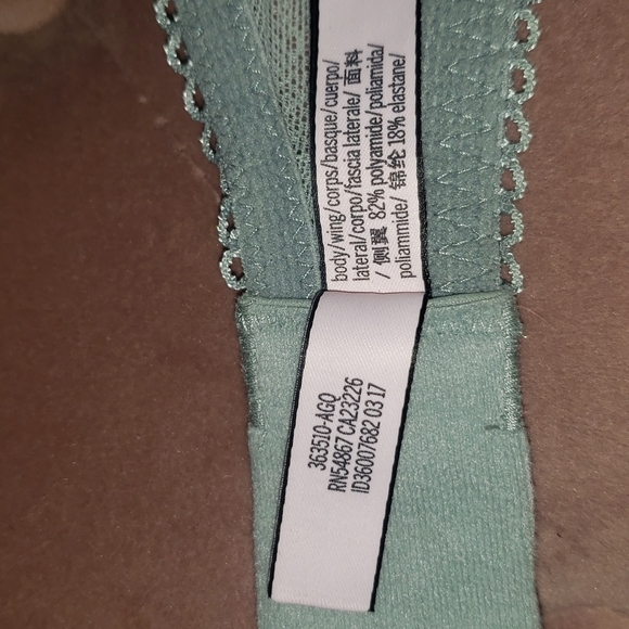 Victoria's Secret 34DD Dream Angels Demi Bra Lace High Neckline Teal EUC - Picture 9 of 11